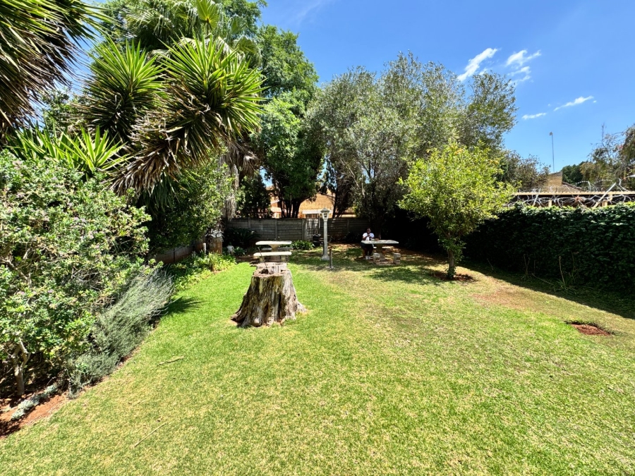 1 Bedroom Property for Sale in Potchefstroom North North West